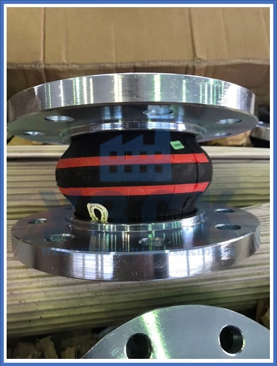 компенсатор резиновый фланцевый в Самаре